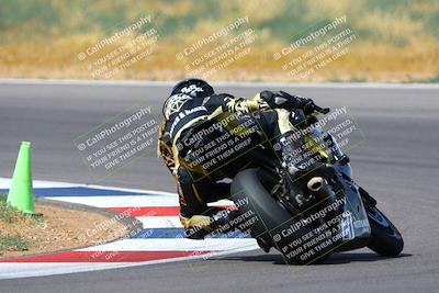 media/Apr-30-2023-CRA (Sun) [[020fcf5d43]]/Race 11-600 Expert Superbike/